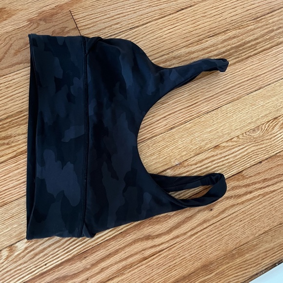 Lululemon Align Reversible Bra Light Support Size 4 - Picture 4 of 11